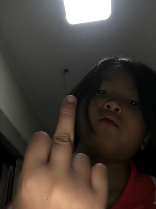 meme ngón giữa (17) meme ngón giữa (17)