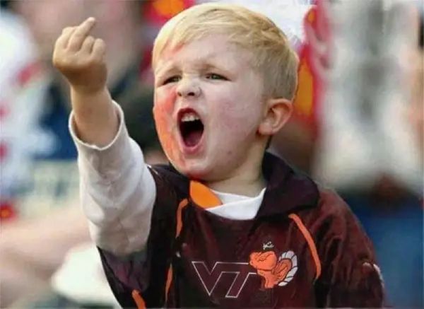 meme ngón giữa (18) meme ngón giữa (18)