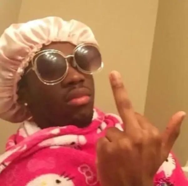 meme ngón giữa (4) meme ngón giữa (4)