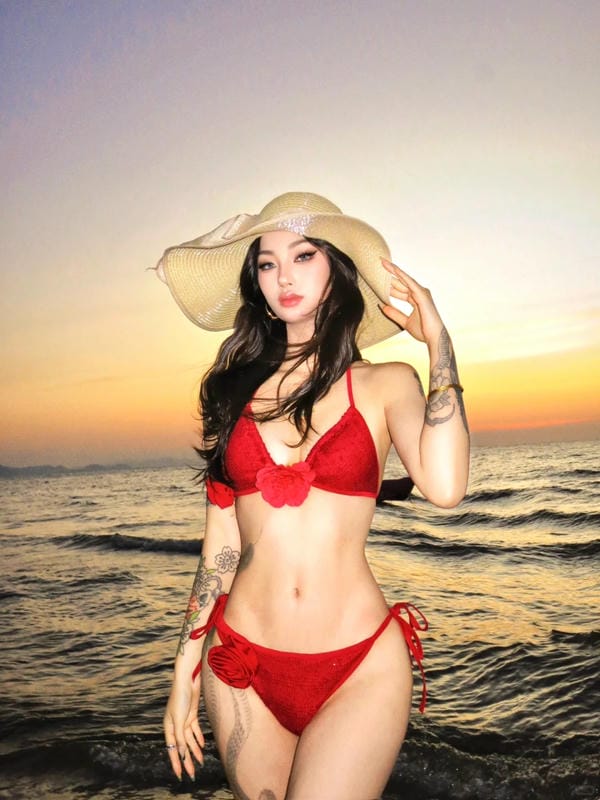bikini đỏ (6)