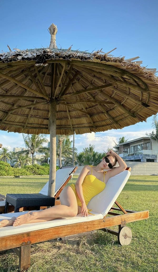 huyền lizzie bikini (9)