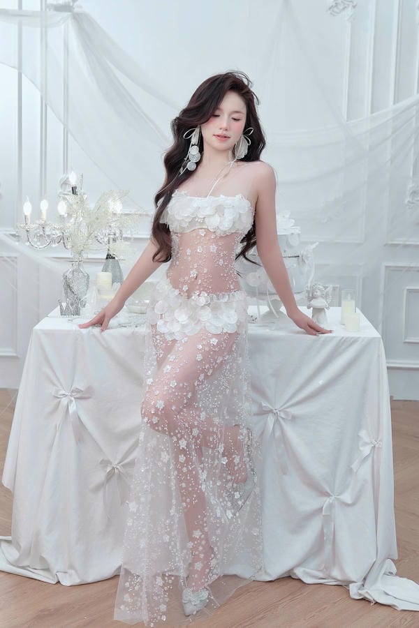 thị nhung mặc bikini (21)