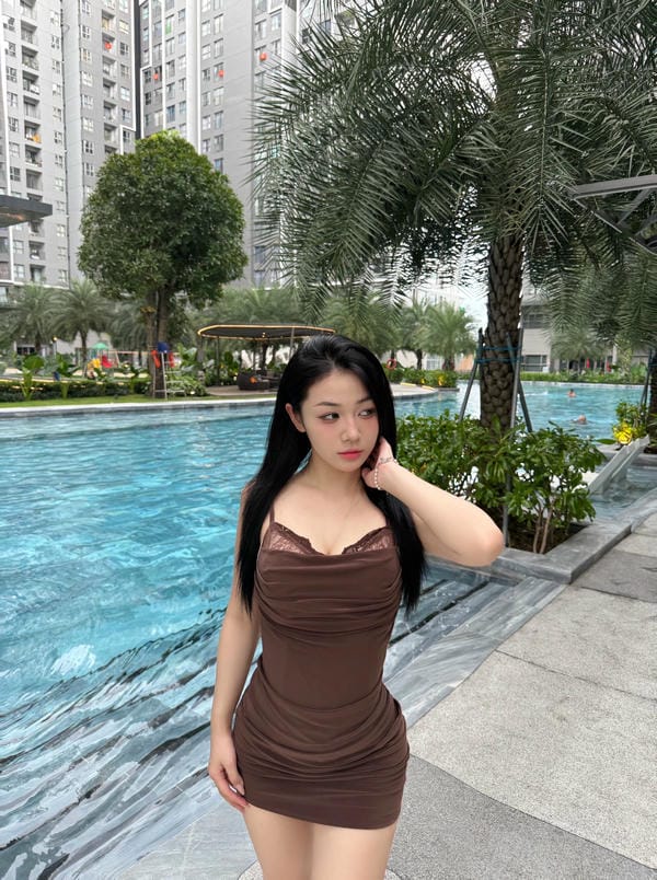 trần hà linh bikini (25)