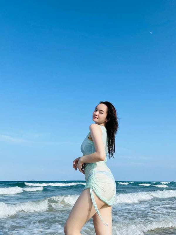 kaity nguyễn bikini (6)