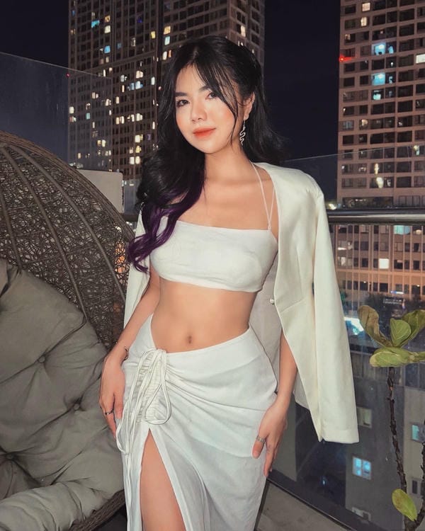 mai dora bikini (26)